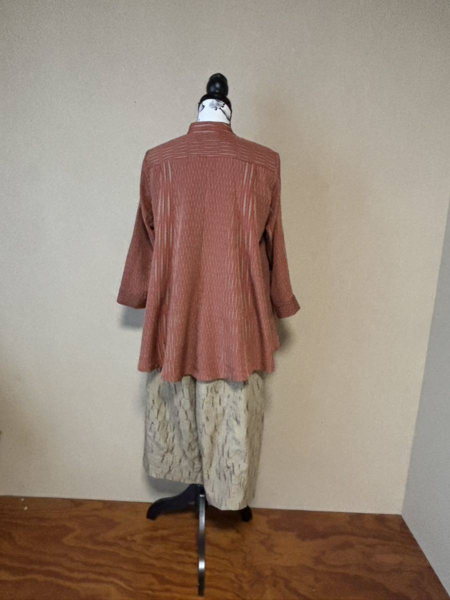 着物リメイク　ブラウスとキュロットパンツのセットアップ　正絹_画像3