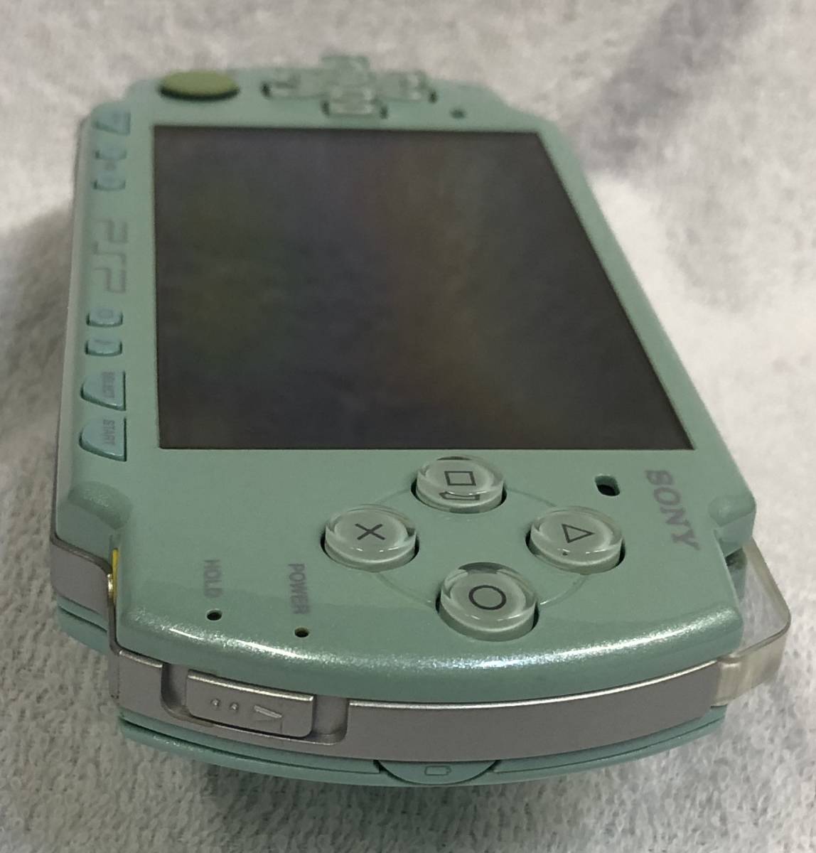 SONY PSP プレイステーションポータブル PSP-2000 ジャンク品です。_画像7
