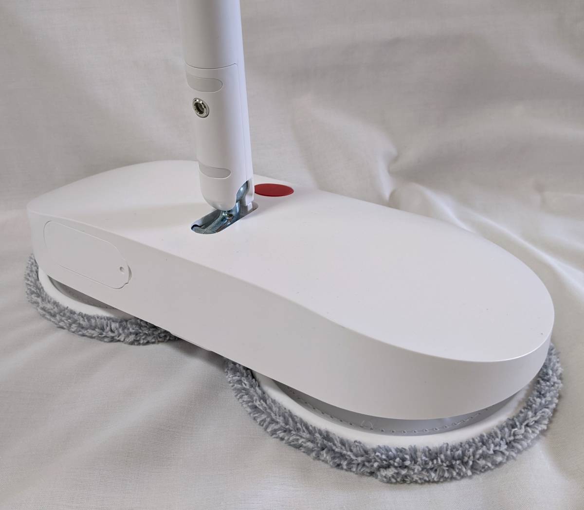 【1円出品】CLEAN HOME SMART FLOOR CLEANER 手持ち無線電動モップ 自動洗浄機能 コードレス 回転モップクリーナー フローリング掃除_画像4