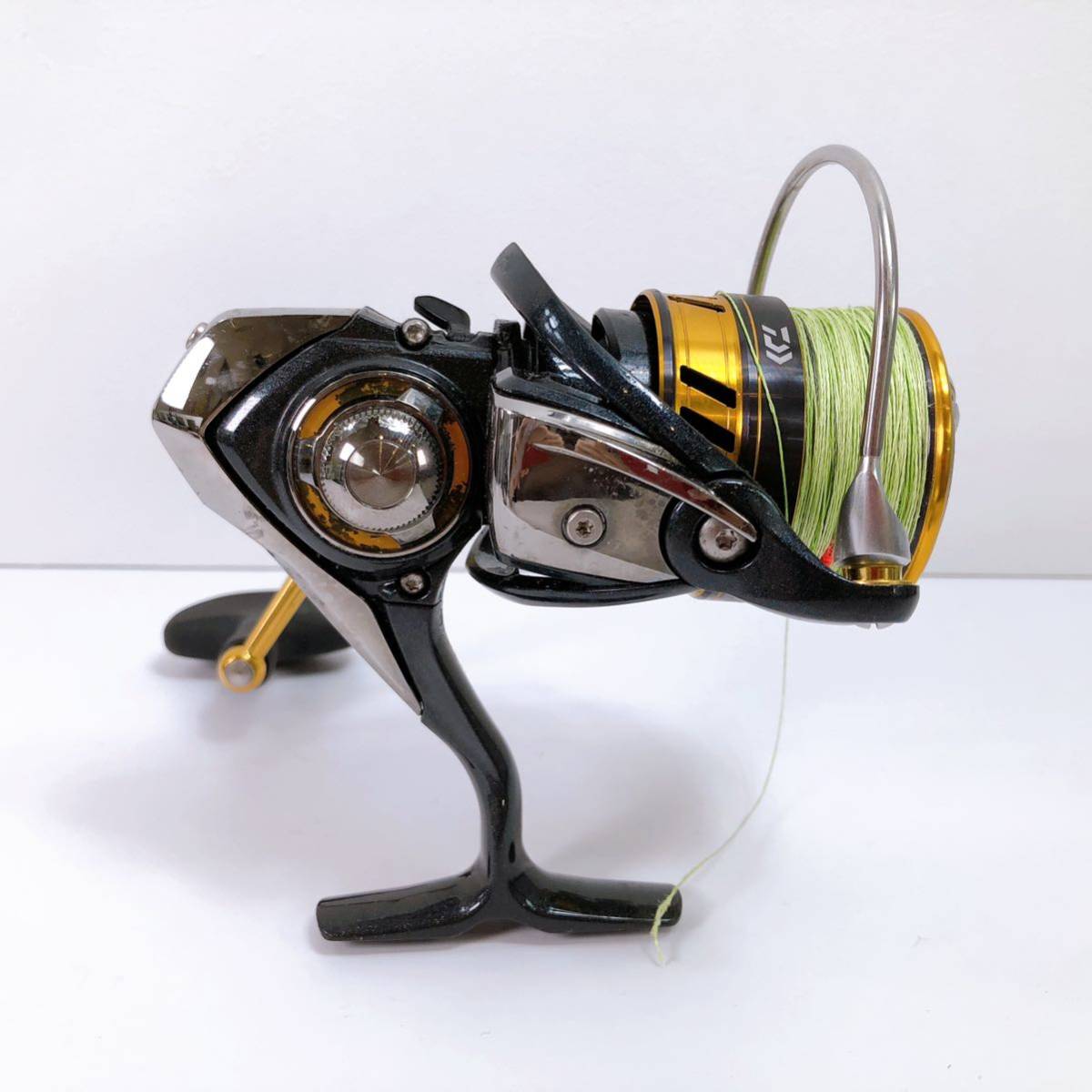 63【中古】DAIWA ダイワ スピニングリール LEGALIS レガリス LT4000D-CXH 釣具 フィッシング 釣り道具 動作未確認 現状品_画像3