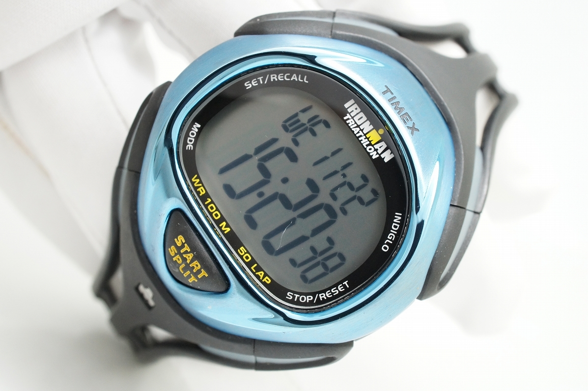 K114●作動良好 TIMEX タイメックス IRONMAN アイアンマン CR2016 デジタル メンズ腕時計 シルバー お洒落 クォーツ_画像5