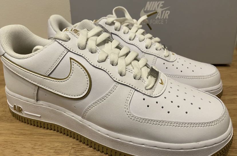 即決28cm NIKE AIR FORCE1 '07 White/Blondineナイキ エアフォース1 '07 ホワイト/ブロンジーンUS10新品正規