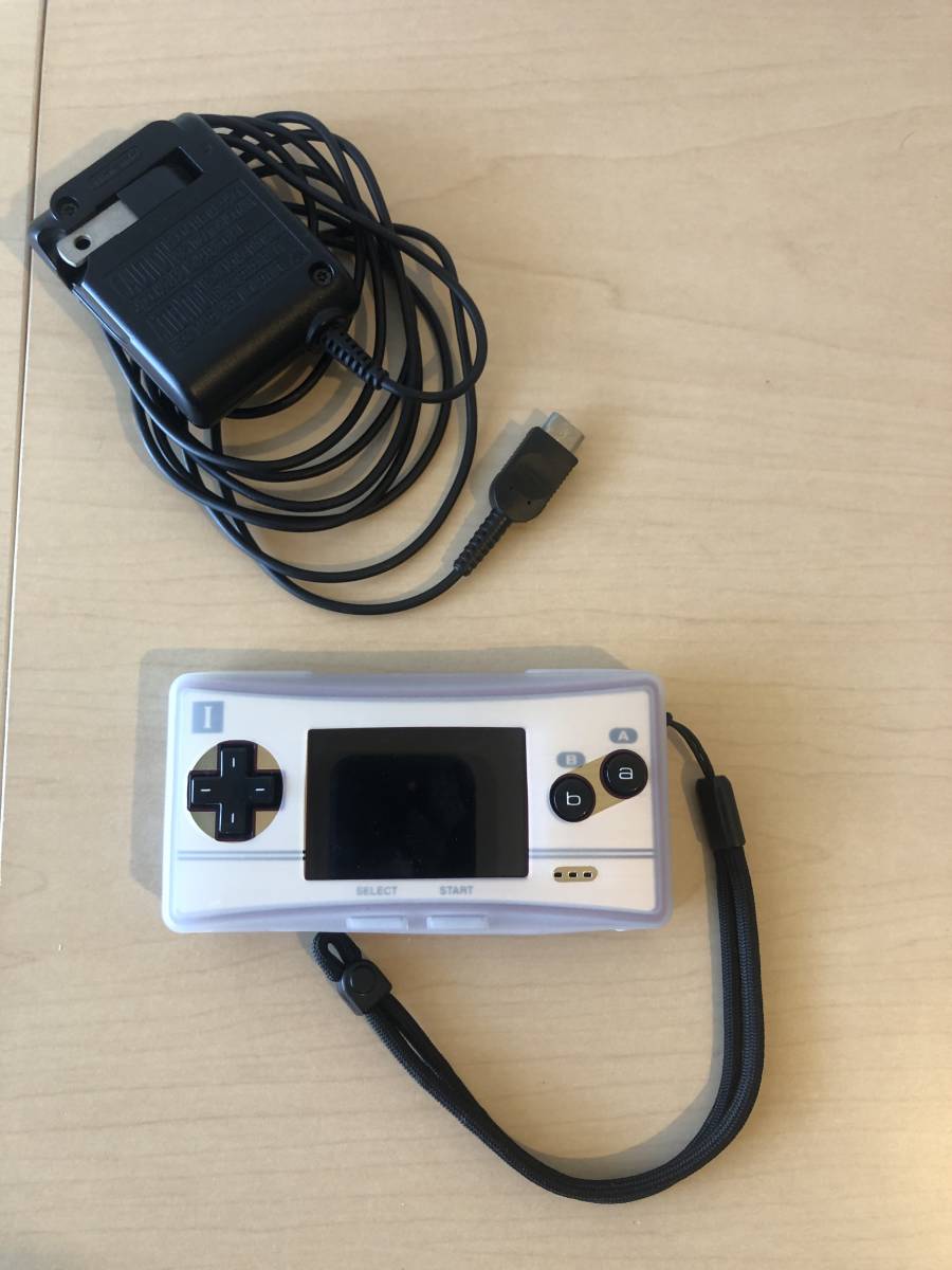 215 美品　GAME BOY micro ゲームボーイミクロ 本体 任天堂（カバー、フィルム付）_画像1