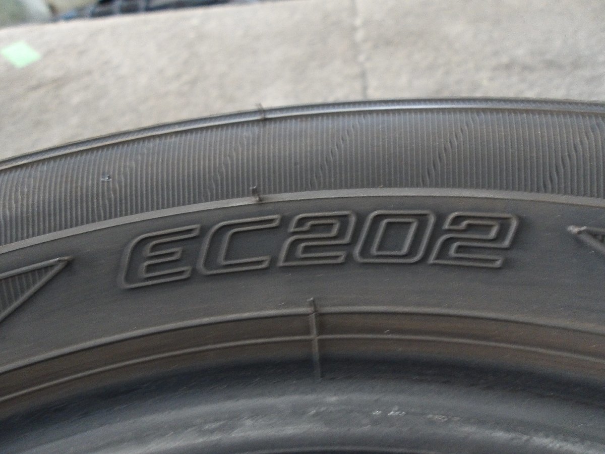 『DUNROP　ダンロップ　EC202　155/65R13　2022年製　夏タイヤ　ノーマルタイヤ　4本セット』_画像9