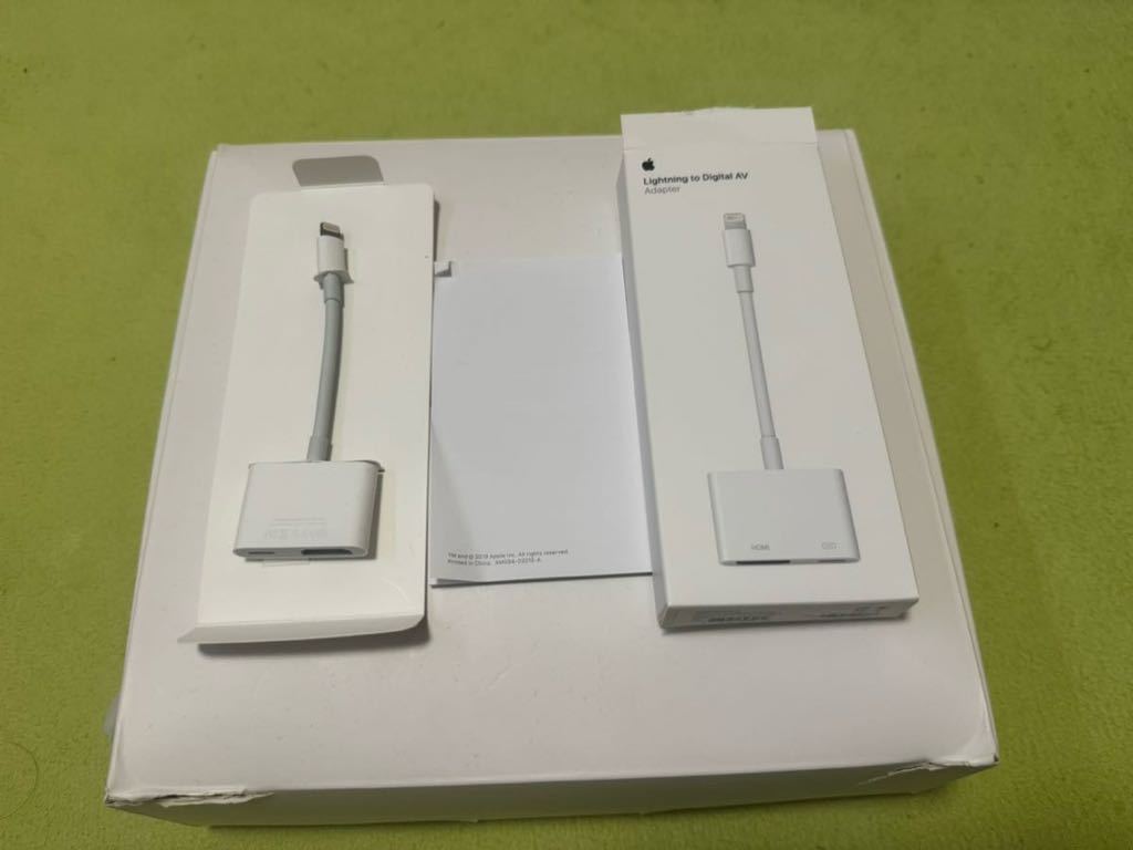 Apple Lightning to Digital AV 純正　アップルHDMI 変換 ケーブル Apple ライトニング デジタル AV アダプタ_画像1