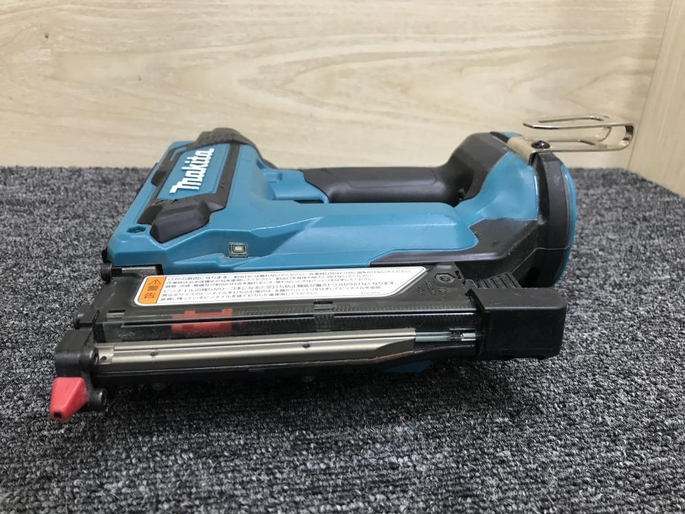 011◎おすすめ商品◎makita マキタ 充電式ピンタッカ PT353D 18V 15・18・25・30・35ｍｍ_画像6