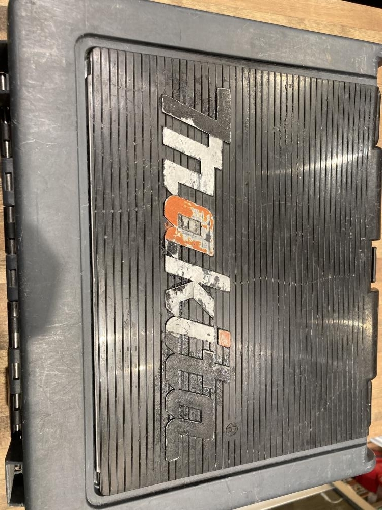 020♪おすすめ商品♪マキタ 充電式インパクトドライバ TD160DRFX-