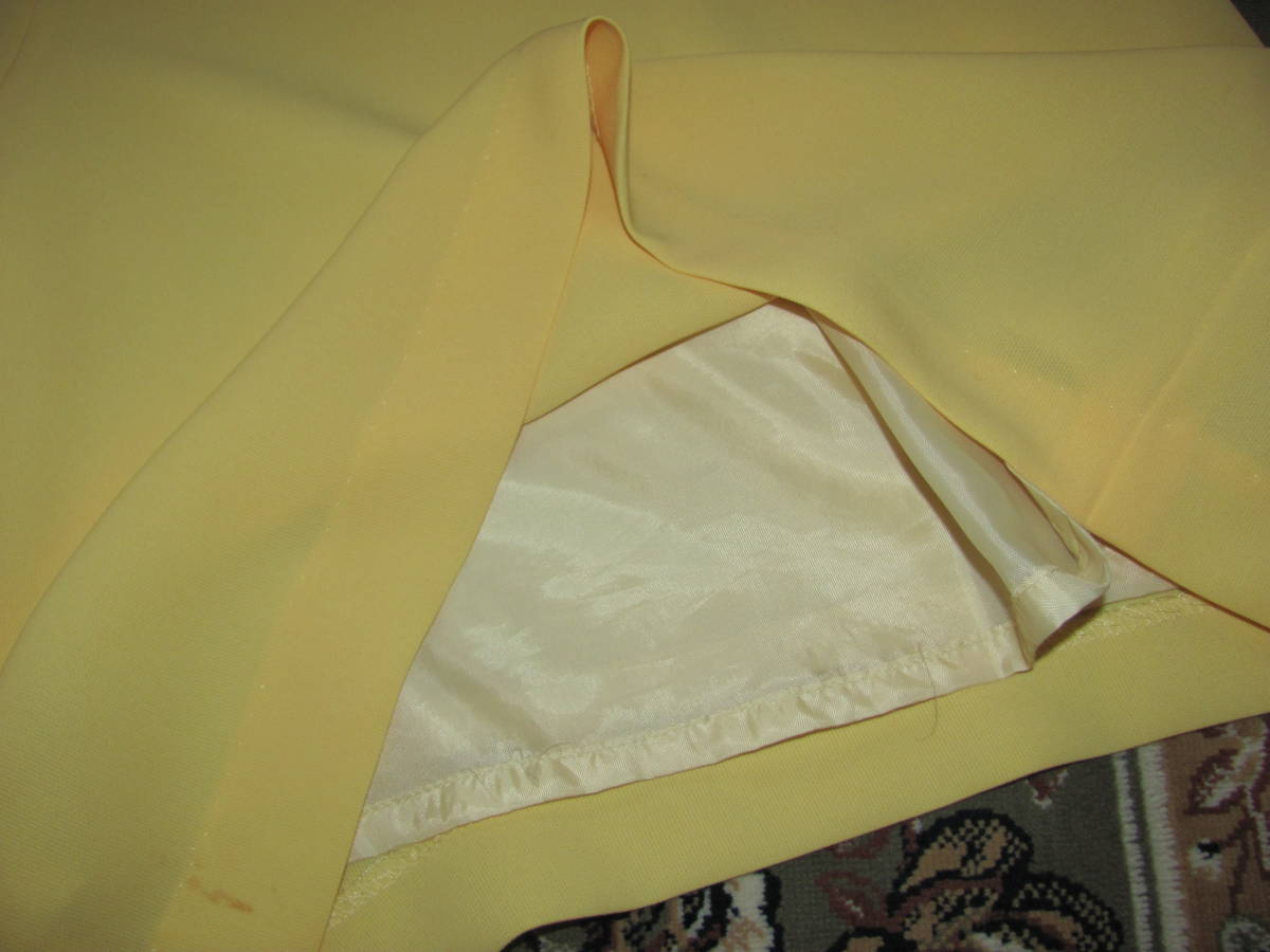  made in Japan # lady's culotte skirt yellow color yellow spring color adult lovely lining attaching front fastener side pocket W72* postage 230 jpy 