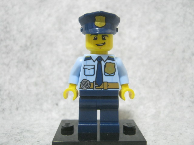 凸レゴ凸　ミニフィグ　cty743　警察官　◆シティ　ポリス_画像1