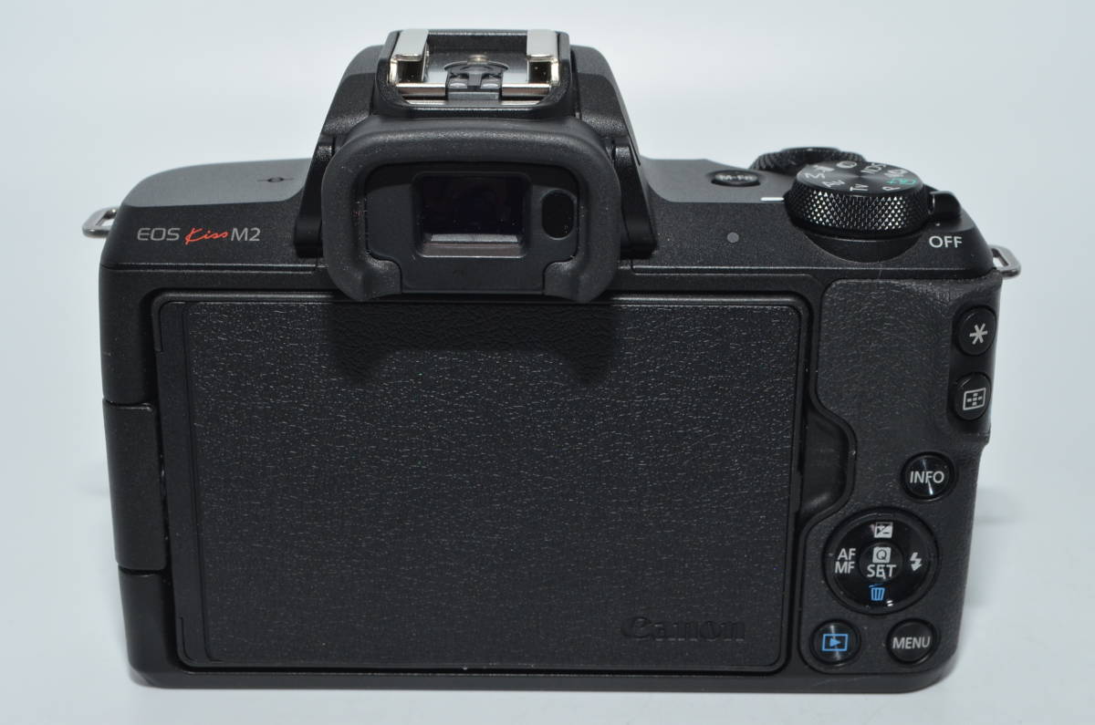 231791★ほぼ新品★キャノン EOS Kiss M2 Body ブラック 付属品付_画像6