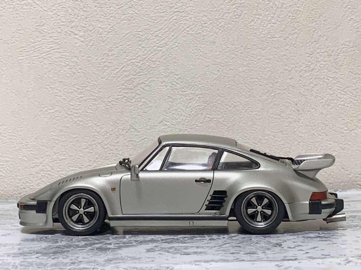 フジミ　1/24 ポルシェ911フラットノーズ　完成品_画像5