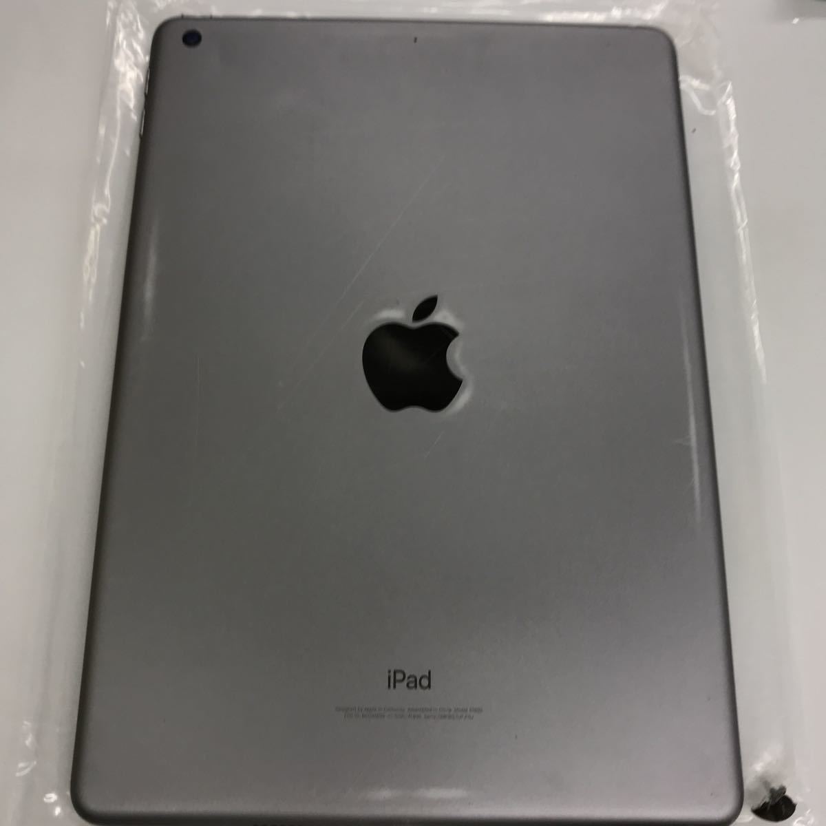 iPad 9.7(2018) 32GB Wi-Fi space gray N0014_画像3
