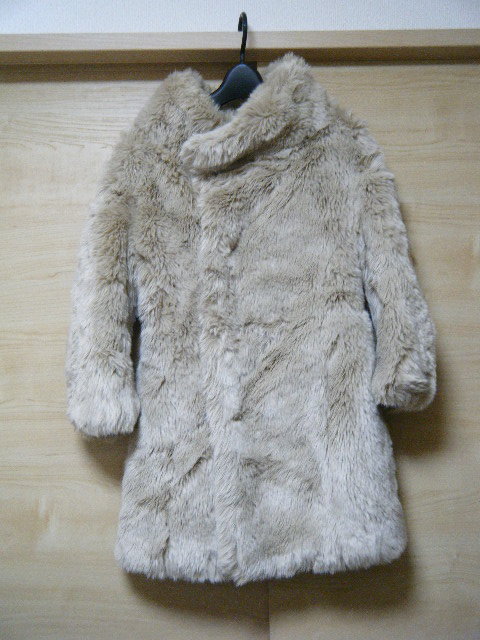 Ujoh soeur7 fake fur coat size 2 A0046 unused tag attaching beige regular price 46,200 jpy 