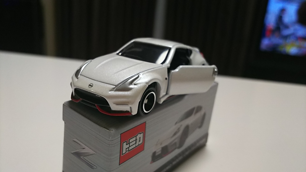 NISMO FAIRLADY Z NISMO Tomica限量項目 原文:NISMO FAIRLADY Z NISMO トミカ 限定品