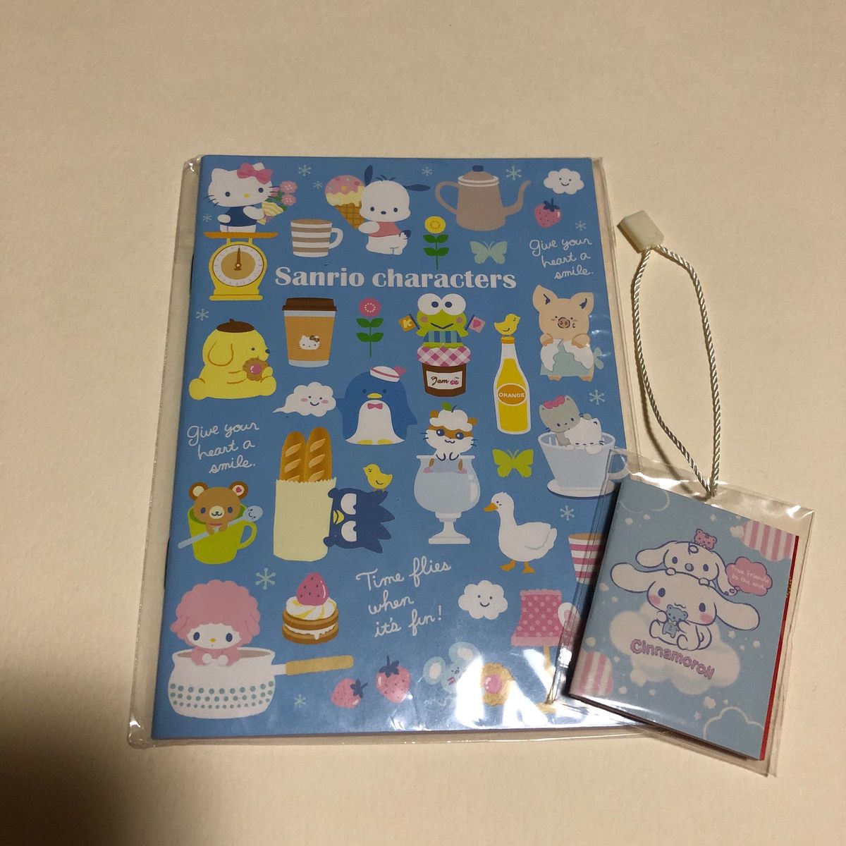 匿名発送★サンリオ ミニノート サンリオ ミニノート シナモロール キキララ リトルツイン