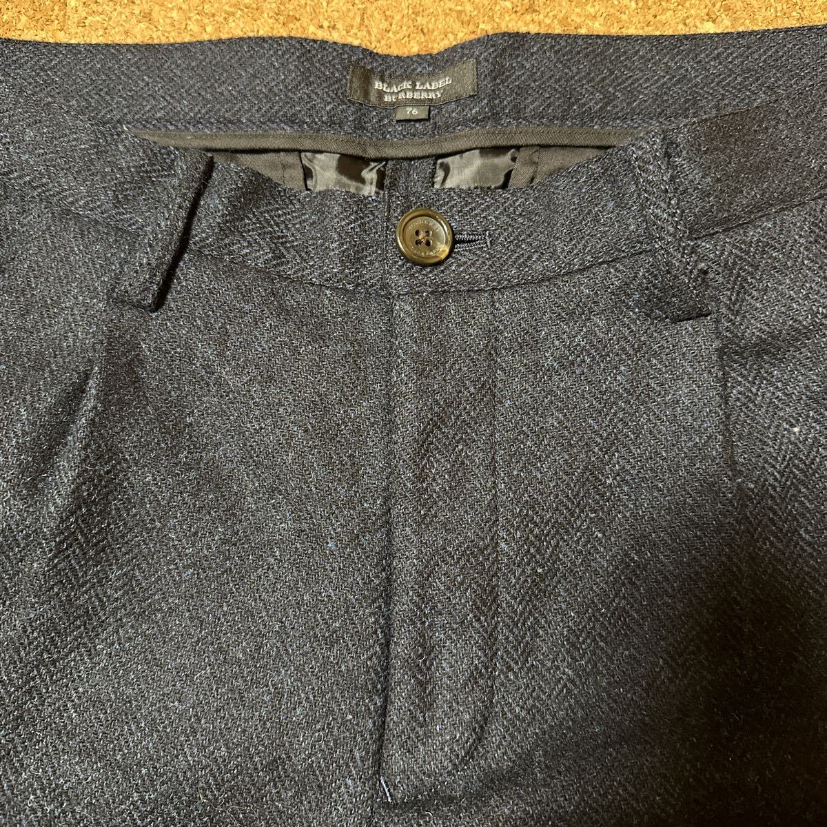 1円スタート◎極美品◎秋冬モデル◎バーバリーブラックレーベル　ウールパンツ　BURBERRY BLACK LABEL_画像2