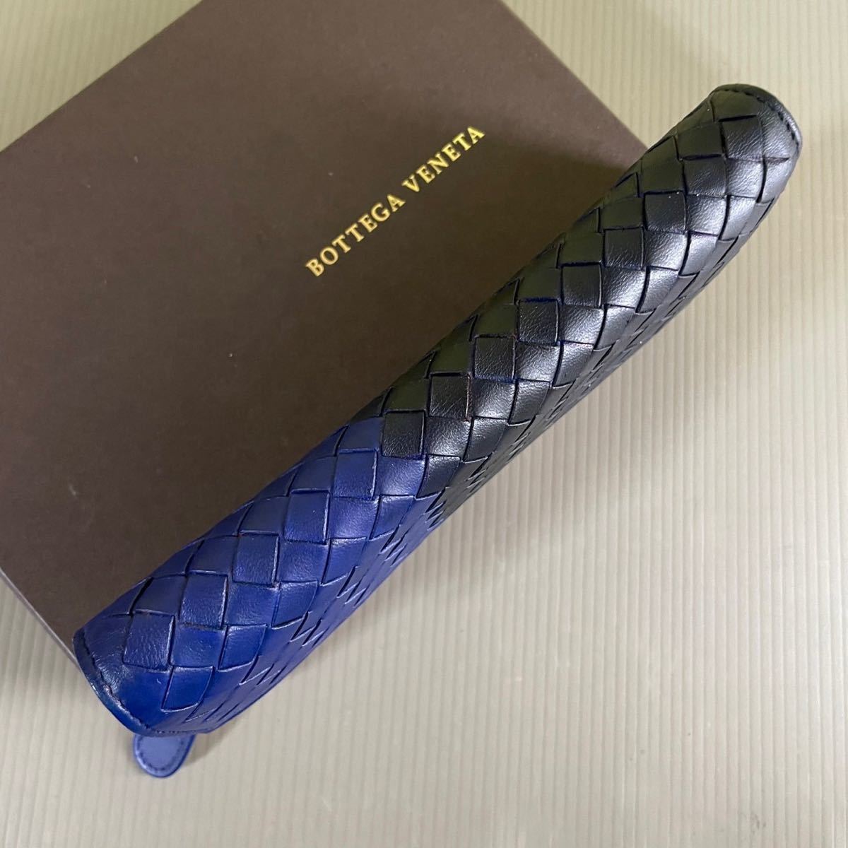 1円〜 美品■レア■BOTTEGA VENETA ■ボッテガヴェネタ ■イントレ■男女■長財布 ■小銭入れ ■希少色■新型■ボタン良好■2つ折り _画像3