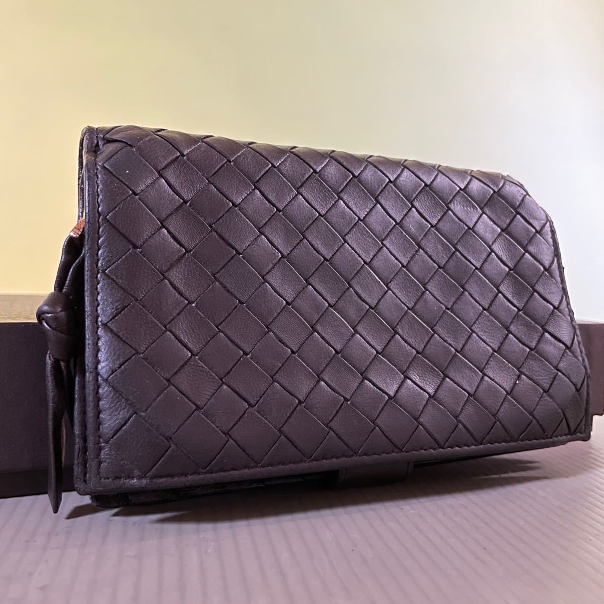 1円〜 美品■レア■BOTTEGA VENETA ■ボッテガヴェネタ ■イントレ■男女■長財布 ■小銭入れ ■希少色■新型■ダークブラウン_画像2