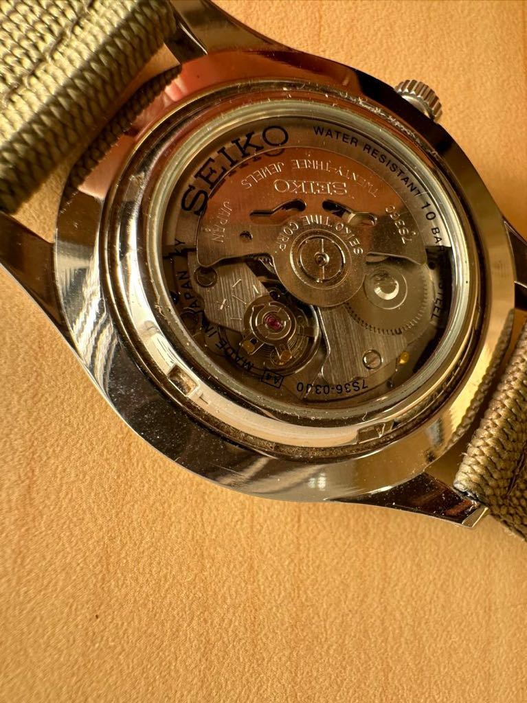 ◆【稼働品】SEIKO セイコー 5 SPORTS 自動巻 オートマチック 23JEWELS 100M 7S36-03J0 裏スケルトン 腕時計 デイデイト_画像10