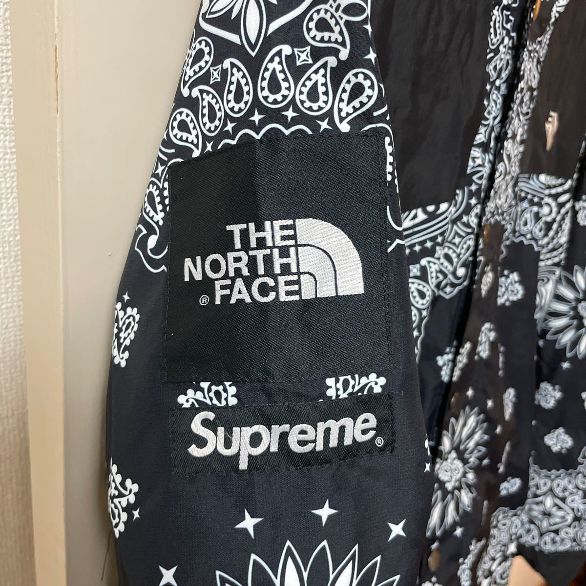 Supreme THE NORTH FACE マウンテンパーカー バンダナ柄 _画像3