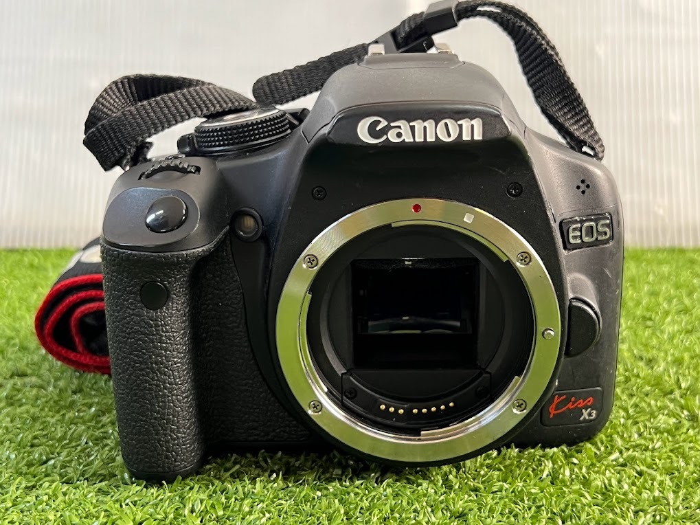 Canon/キャノン EOS Kiss X3 デジタル一眼レフカメラ　ボディ・バッテリ付　現状中古品　ジャンク扱い（A28）_画像1
