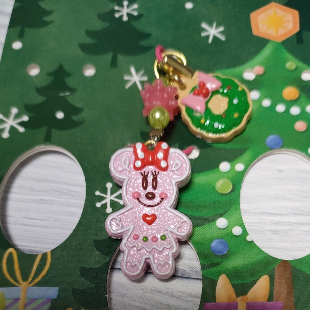 ディズニーランド★クリスマス★ミニーストラップ 2個セット