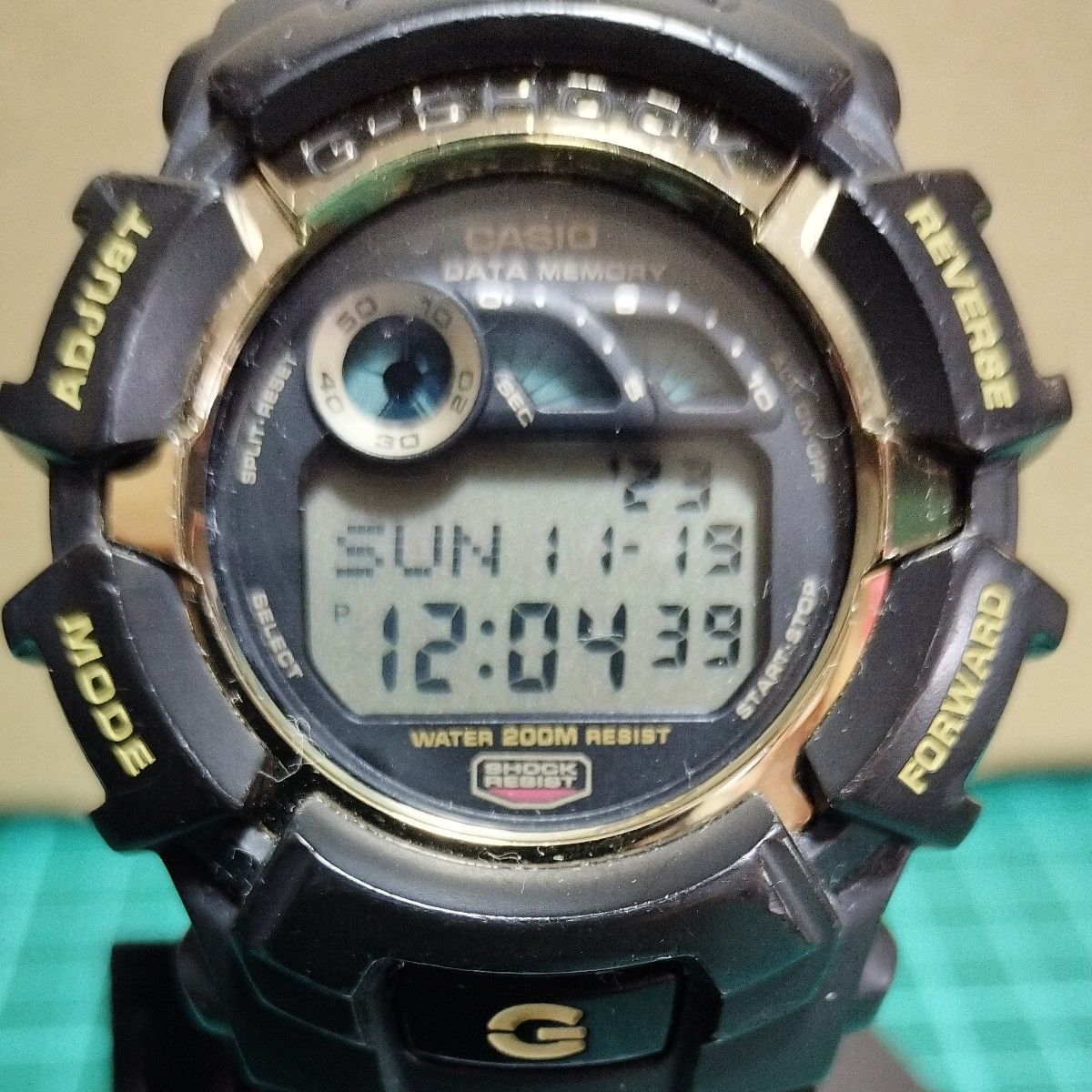 カシオG-shock　G-2111 中古