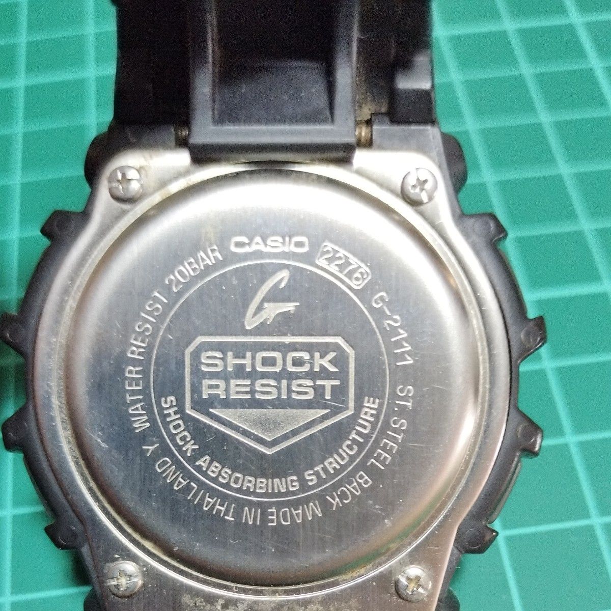カシオG-shock　G-2111 中古