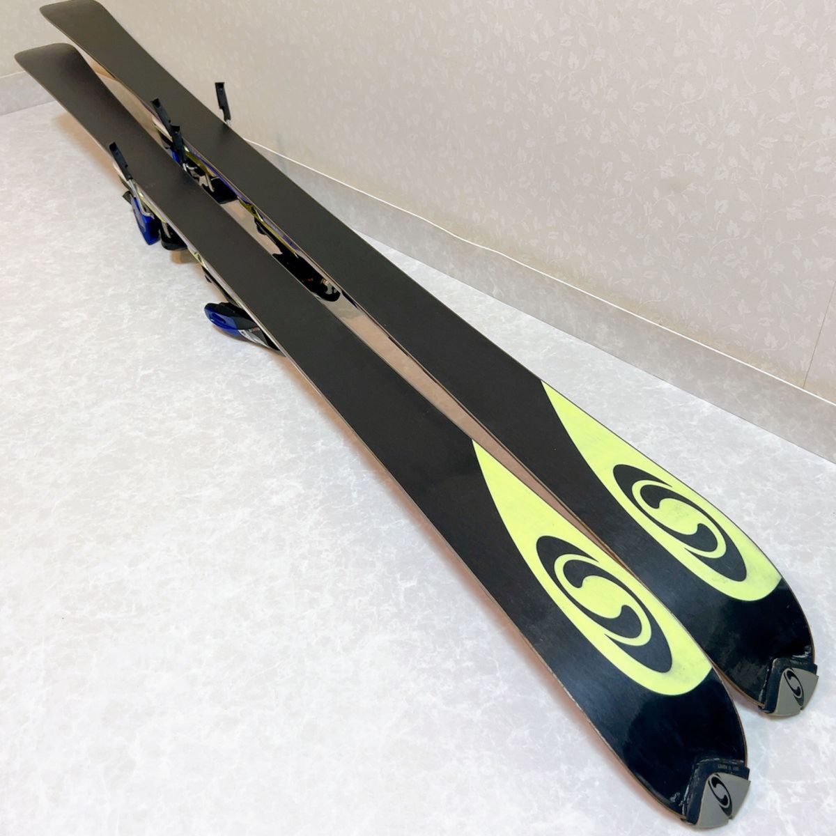 スキー サロモン SALOMON DEMO 8 3V PILOT 160cm|Yahoo!フリマ スキー サロモン SALOMON DEMO 8 3V PILOT 160cm|Yahoo!フリマ