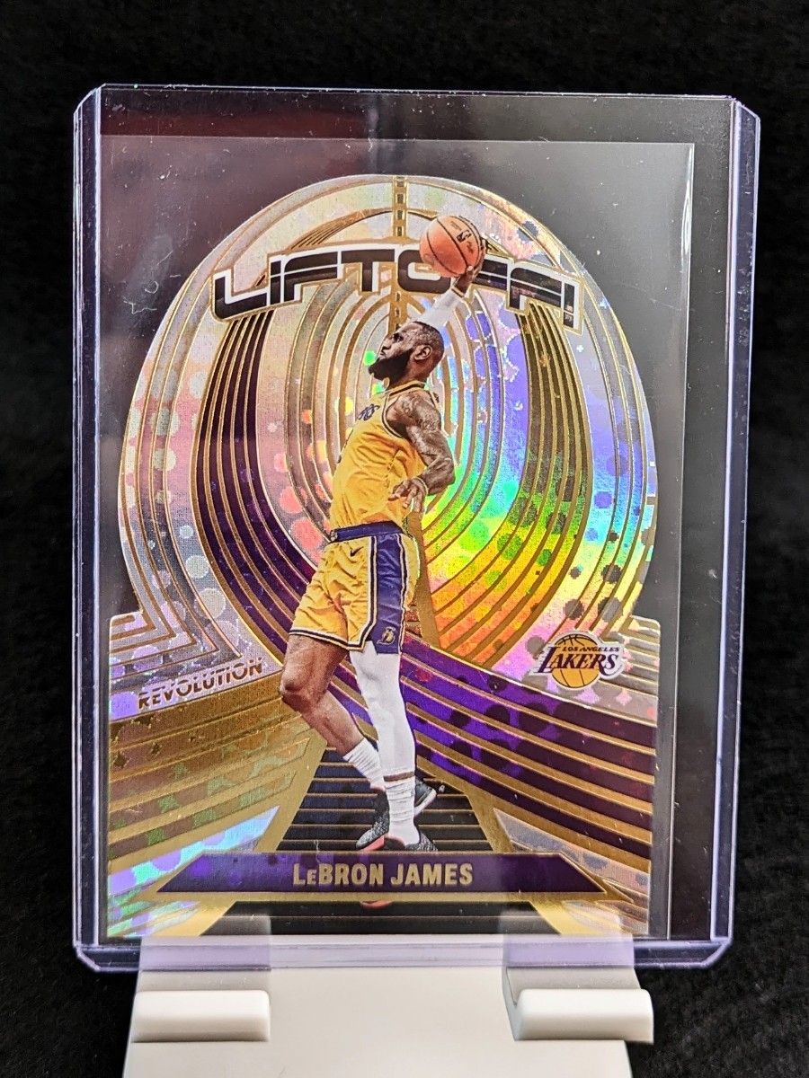 【100円スタート】2022-23 Panini Revolution Basketball LeBron James Liftoff! Fractal Parallel Lakers SP レブロン・ジェームズ _画像1