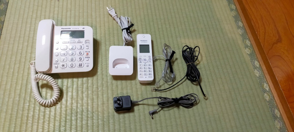  telephone ( parent machine * cordless handset )Panasonic VE-GD26-W KX-FKD404-W Panasonic operation OK