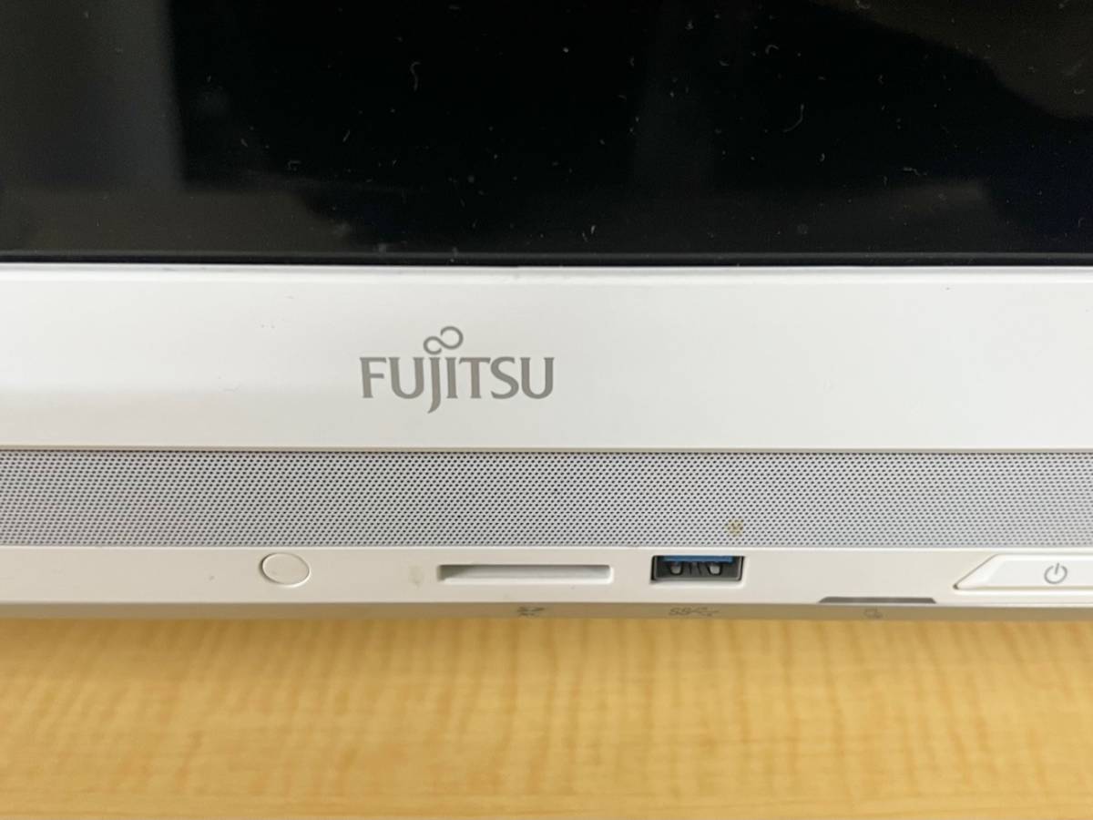 ジャンク FUJITSU 富士通 ノートPC ESPRIMO FH52/W FMVF52WW 23インチ 引き取り可_画像4