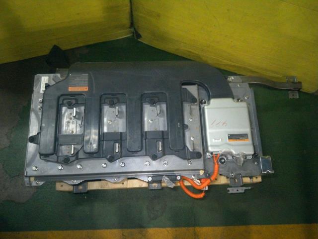 エクストレイル DAA-HT32 ハイブリッド・EV バッテリー KAD リチウムイオン 個人宅配送不可 yatsu_画像3