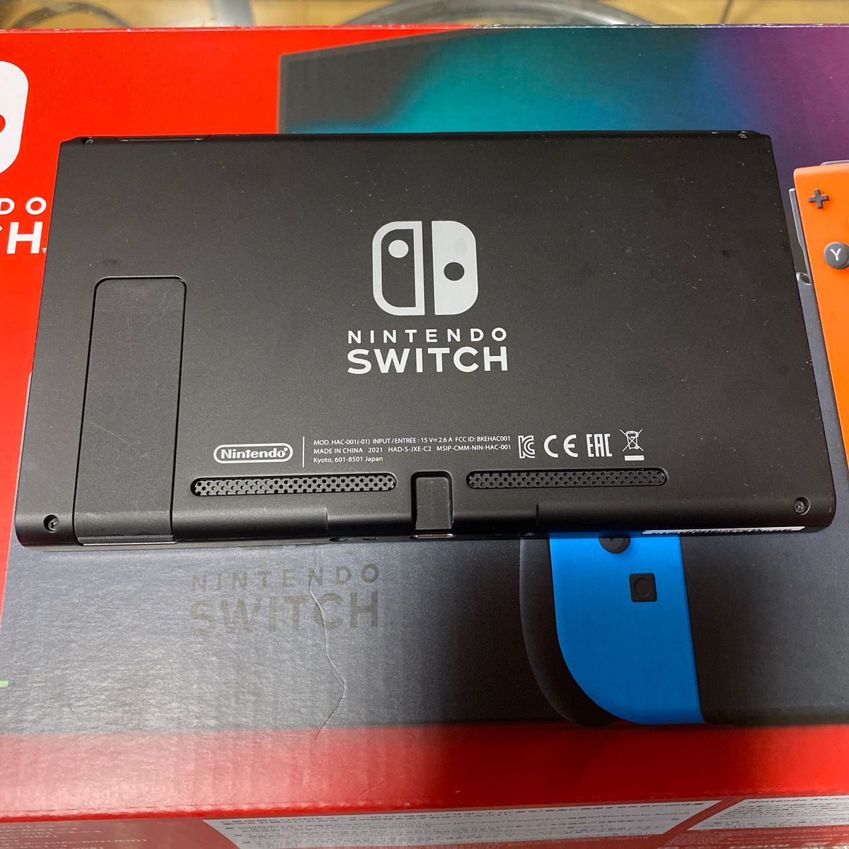 バッテリー強化版 Nintendo Switch 本体のみ 新型2021年製-