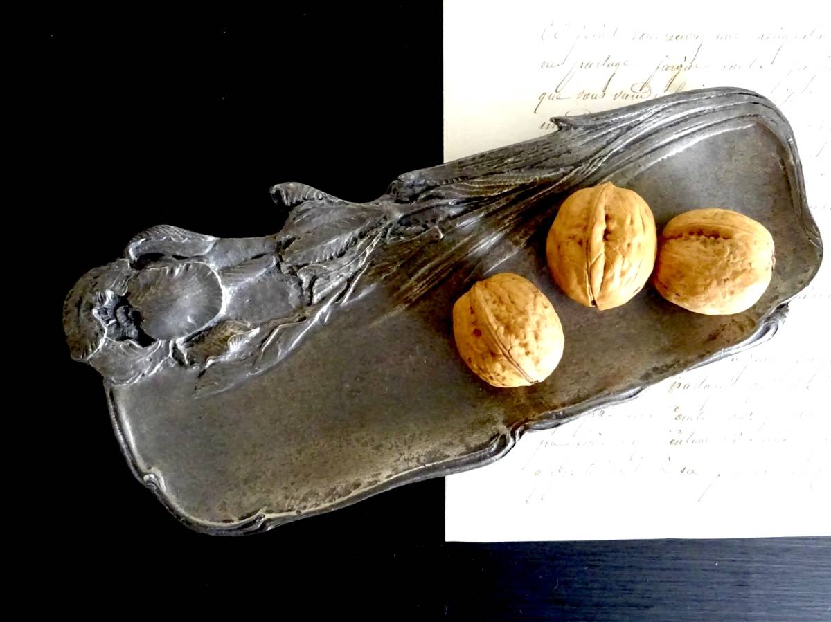 19世紀 フランス 錫 ピューター トレイ アイリス 球根 器 皿 焼物 鉢 飾皿 陶器 民藝 骨董 古道具 美術 縫製 アンティーク