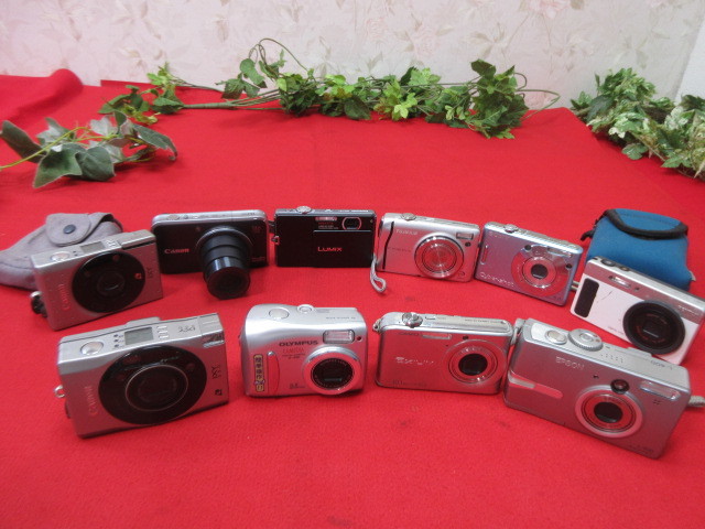 6GY4879　デジタルカメラ10個　キャノンPC1468/OLYMPUS X-450/SONY DSC-W30/パナソニックDMC-FＰ1_画像1