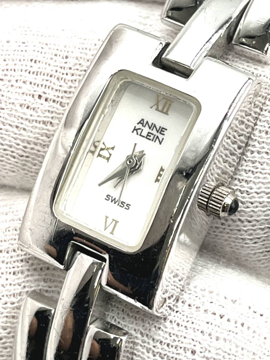 【電池切れ】ANNE KLEIN｜アンクライン　白文字盤　スクエア　バングルォッチ　レディース　クォーツ腕時計　ケース：1.7　_画像7