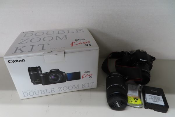 7042/ka/10.24 CanonキヤノンEOS KissX5 EF-S18-55mm1:3.5-5.6 IS 一眼