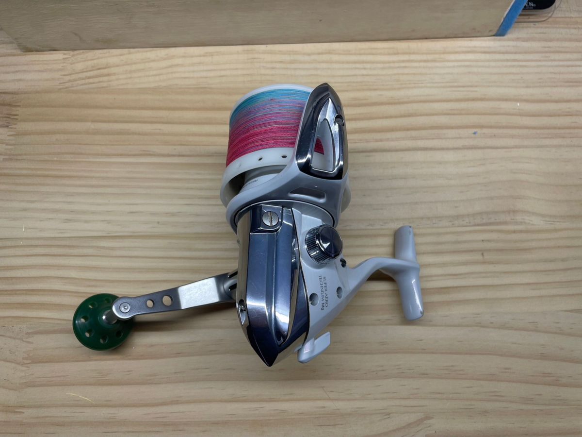 シマノ スーパーエアロテクニウム M gスプール ハンドルノブ樹脂 シマノ スーパーエアロテクニウム M gスプール ハンドルノブ樹脂