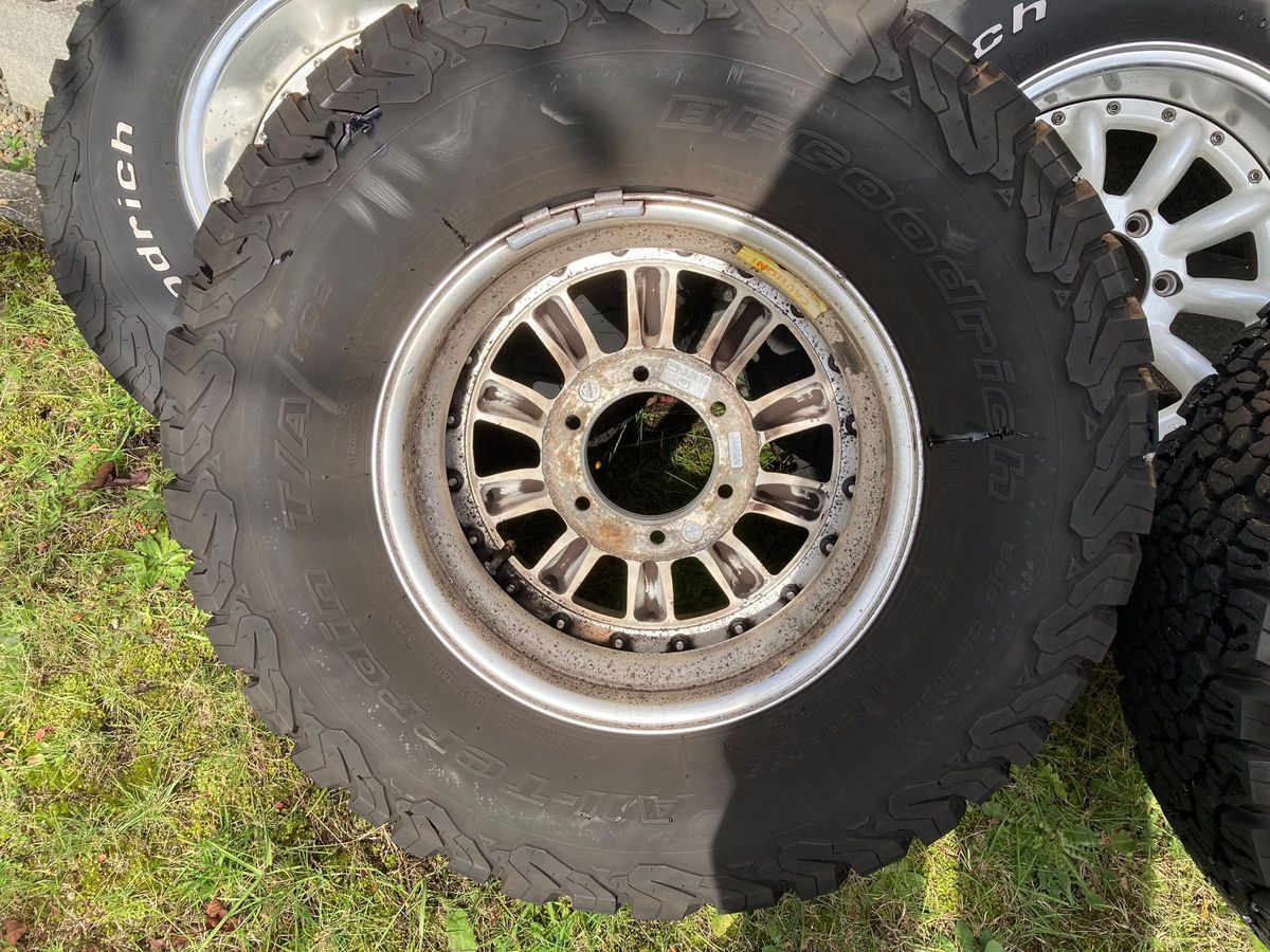 デセム10 15インチ 6H PCD139.7 オフセット-34 BFグッドリッチA/T KO2 31x10.5R15 4本セット