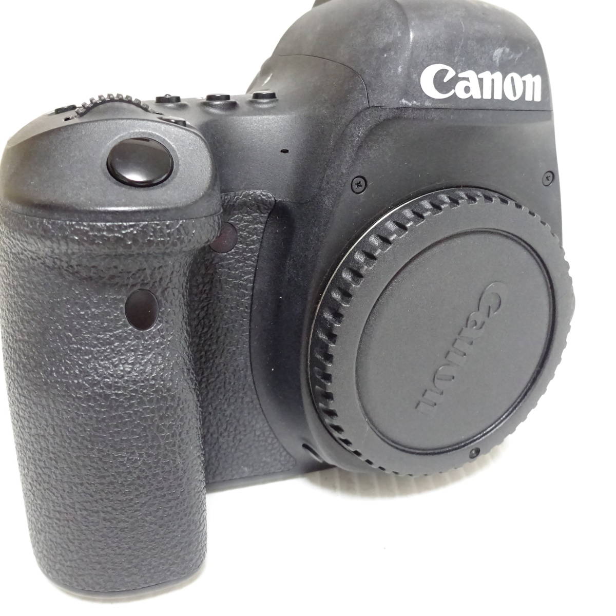 【2277294/210/mrrz】Canon EOS 6D MarkⅡ デジタル一眼カメラ 通電確認済み 60サイズ発送同梱不可_画像9