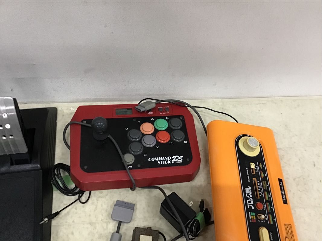 1円〜 同梱不可 ジャンク THRUSTMASTER T300 RS GT、PlayStation