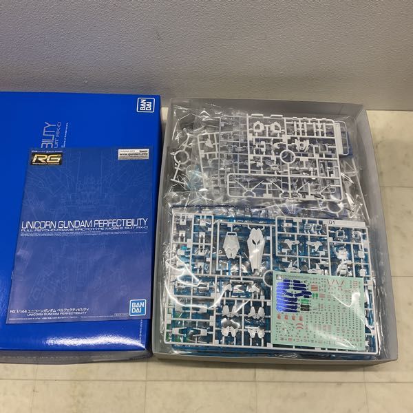 1円〜 機動戦士ガンダムUC Blu-ray BOX Complete Edition RG 1/144 ユニコーンガンダム ペルフェクティビリティ 付属版_画像5