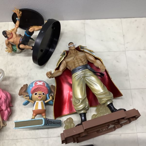 1円〜 訳あり ジャンク ONE PIECE フィギュア しらほし姫 白ひげ ポートガス・D・エース 他_画像3