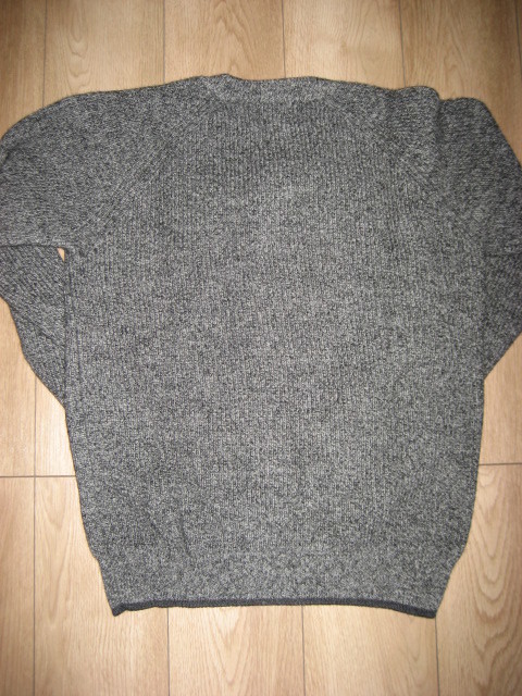美品 EDIFICE Vネックセーター　セーター　ニット　ウール100％　グレー　エディフィス_画像5