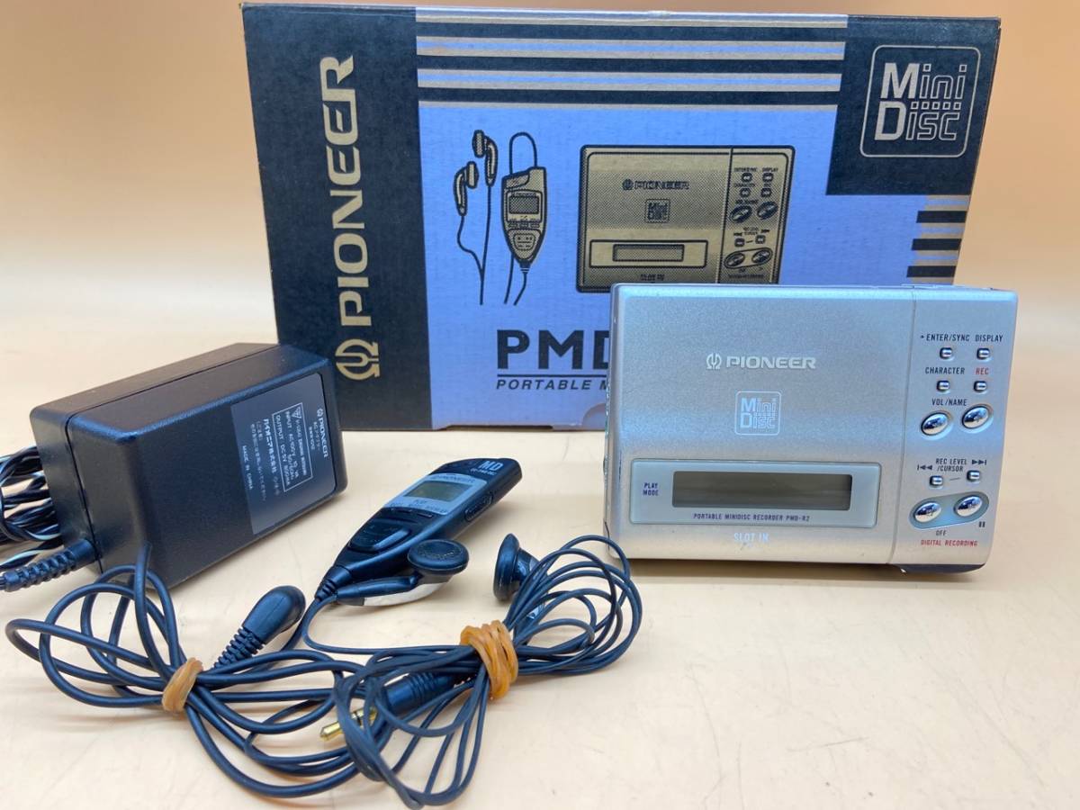 P29［動作未確認品］PIONEER　MDプレイヤー Portable MD Recorder PMD-R2_画像1