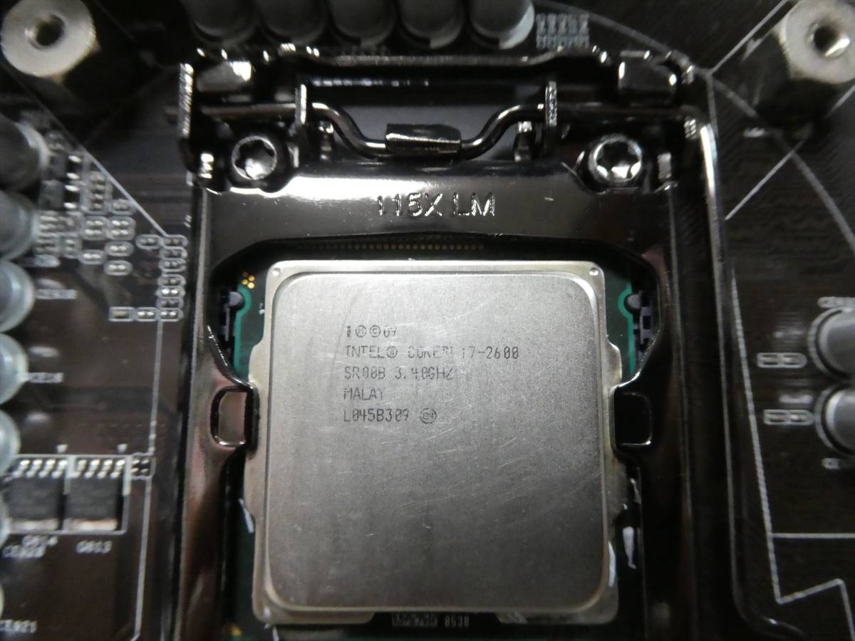 ASRockマザーボード3枚、Intel-CPU３個 、GeForceグラフィックボード４個 【中古動作未確認品】_画像4