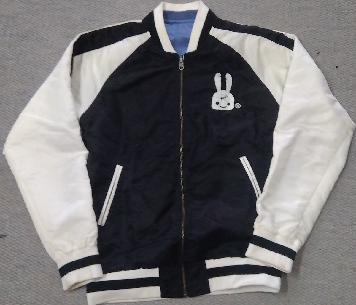 レア CUNE キューン リバーシブルスカジャン ウサギ柄 size1(S レア CUNE キューン リバーシブルスカジャン ウサギ柄 size1(S
