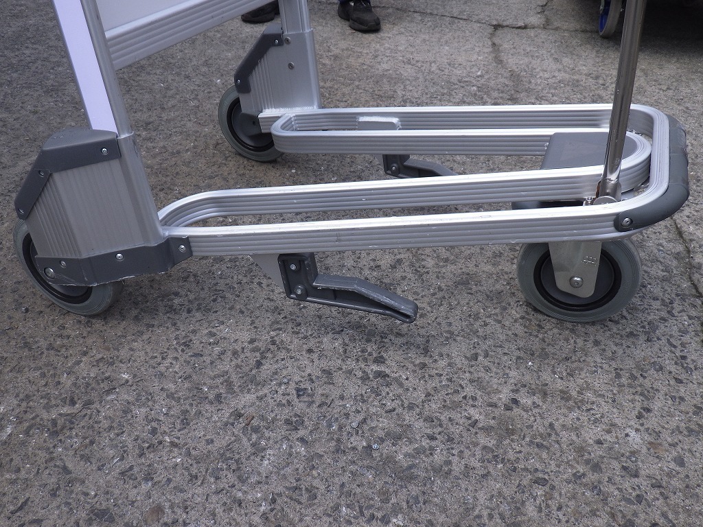 □美品!金沢車輌 オートブレーキ式アルミ3輪バゲジカート SH □美品!金沢車輌 オートブレーキ式アルミ3輪バゲジカート SH