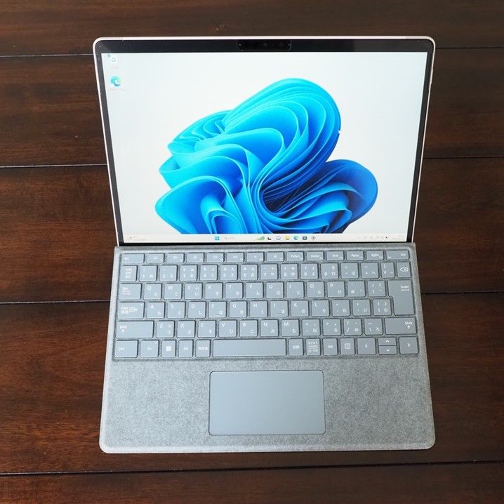 中古美品】Surface Pro 8 model 1983 プラチナ i5-1135G7 8GB 中古美品】Surface Pro 8 model 1983 プラチナ i5-1135G7 8GB